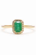 EMERALD RING